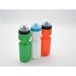 مطرة ماء 700 مل بلاستيك 3 ألوان سادة غطاء ضغط رقم SH301A